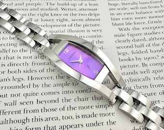 Vintage Fossil Women’s Watch with Pink / Purple Gradient Dial, Silver Tone, Minimalist Dial, Working Well, Max wrist size of 6”