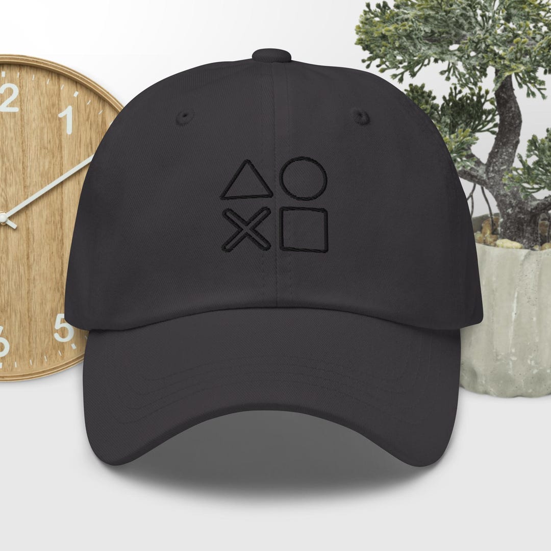 Gaming Symbol Dad Hat Minimal Gamer Cap Controller Icon Hat | Bestickte ...