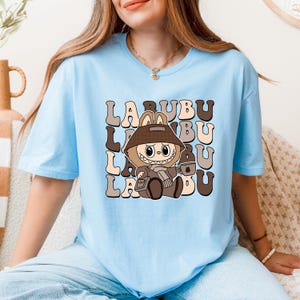 Camiseta de dibujos animados, camiseta Labubu, camiseta estética kawaii, regalo para ella, camiseta con gráficos suaves, camiseta moderna y bonita, diseño Labubu personalizado