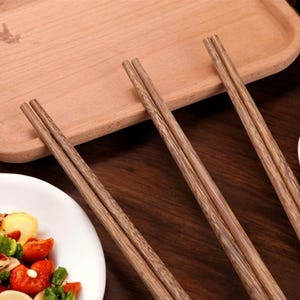 Natural Wooden Chopsticks – Japanese Reusable Chopsticks, Eco-Friendly Wax-Free & Lacquer-Free Utensils
