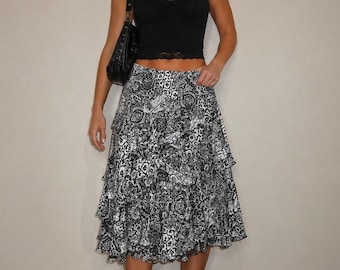 Vintage Lauren Ralph Lauren women's Y2K Bias Cut Silk Ruffled Skirt size M