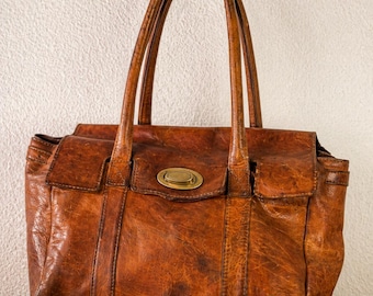Vintage Leather Travel Handbag: Rustic Brown Boho Tote