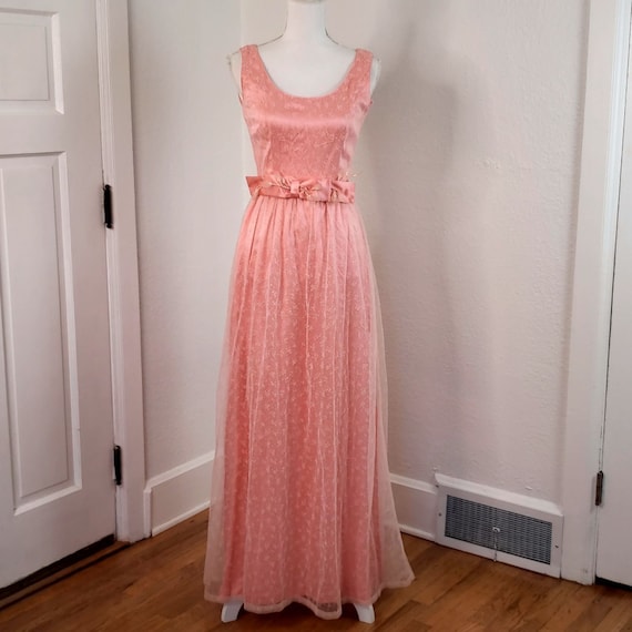 Vintage Pink Women's Gown