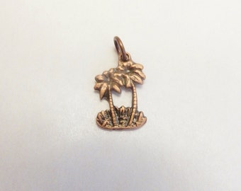 20 pcs Copper finish, small  palm tree charm (15x10mm)