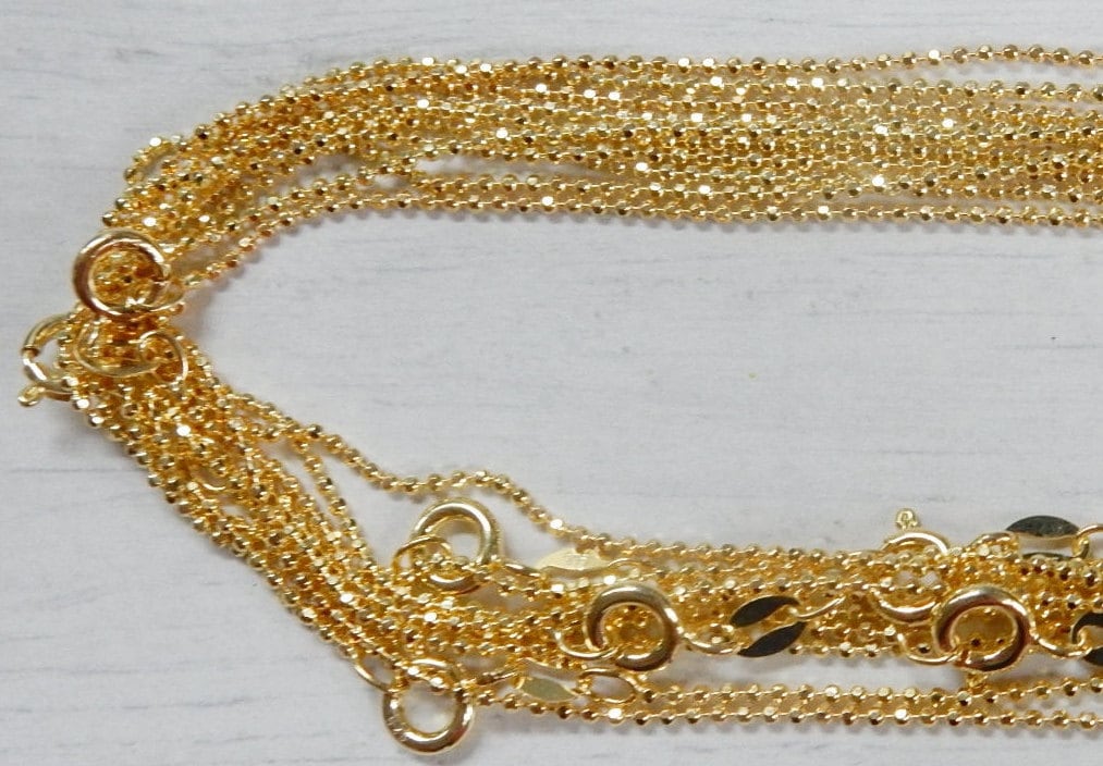 Gold vermeil (gold plated sterling silver) diamond cut 1.2mm ball fin…