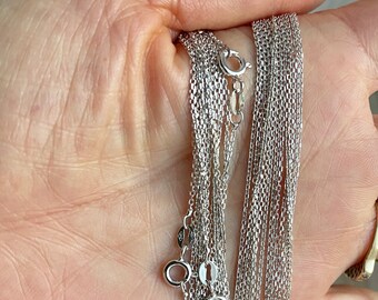 Rhodium .925 sterling silver  laser cut cable  link chain (1x1.5mm), .925 sterling silver (16 inches, 18 inches,  20 inches)