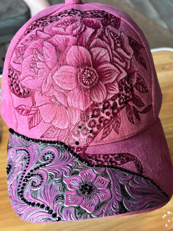 Cheetah print and floral design, burned by hand,, Faux Suede, faux alligator Leather to match, dream catcher