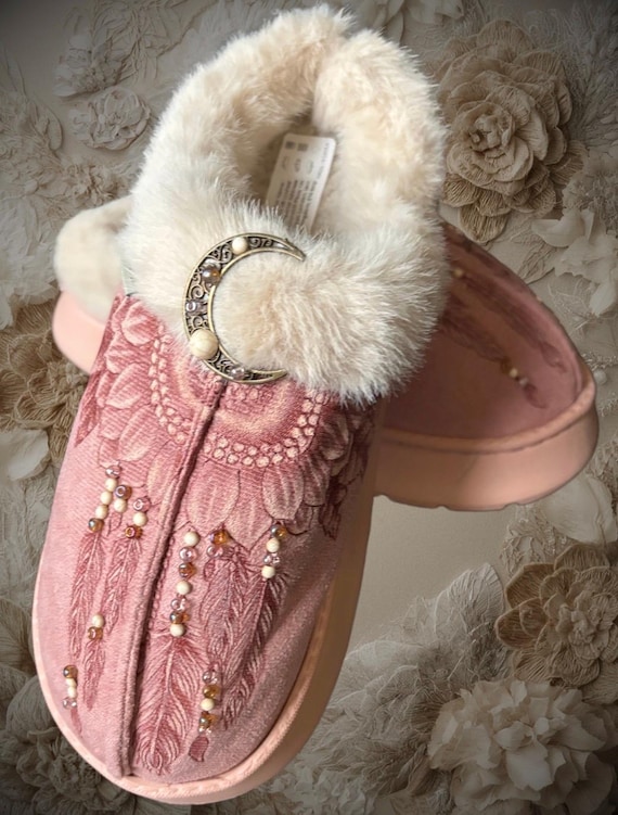 Dream catcher sunflowers,Hand-Burned  pink Slippers, with embellishments, Women's Size 9/10, rubber sole