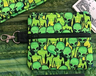 Alien Clip On Coin Pouch | Keychain Purse | Headphone bag | Wallet | Bag Charm
