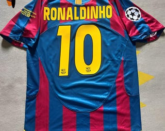 Barcelona Ronaldinho #10 Home Jersey 2005/2006 - Etsy