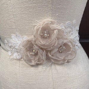 Bridal Cream Flower Belt Sash