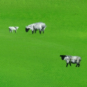 Hilly Highlands Giclée Archival Print Papier of Canvas Volkskunst met strodak Ierse huisjes & schapen, rivier, rotswanden Verschillende maten afbeelding 5