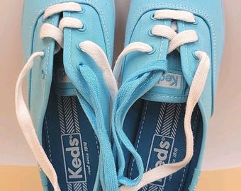 Keds Size 6 Tennis Shoe Turquoise Lace Up Tie Sneaker Never Worn