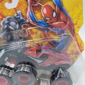 Monster Jam Marvel Venom Versus The Spider-Man Monster Truck 2 Pack Series 4 New 画像 3