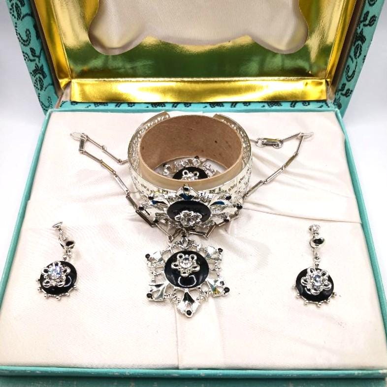 Fifth Avenue Jewelry