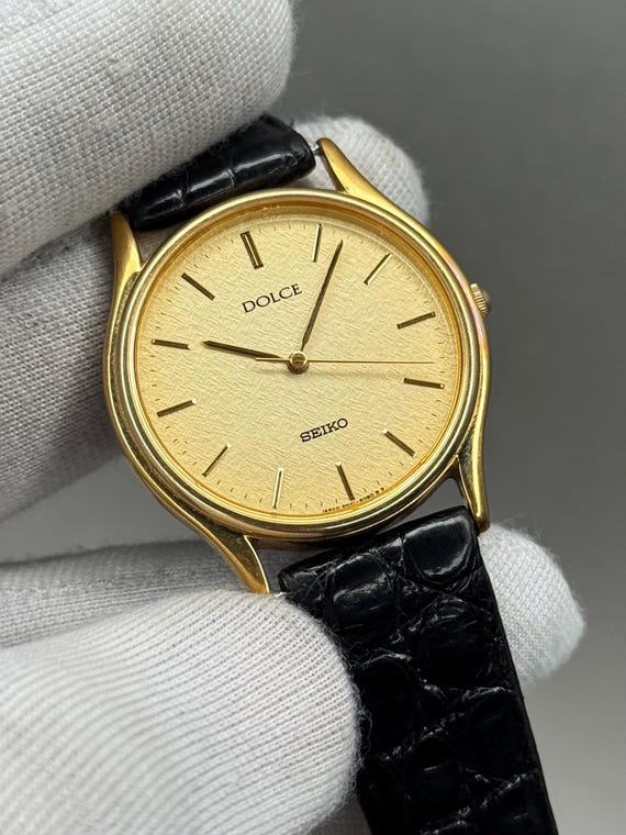 SEICO DOLCE 8N41-6060 ヴィンテージ腕時計 Rare Seiko Dolce 8N41-6060 Quartz Frosted Snowflake Dial JDM Dress