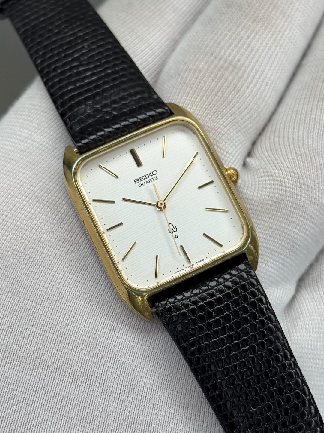 Rare SEIKO Quartz Tank 7830-5000 Quartz Silver White Dial - Men's