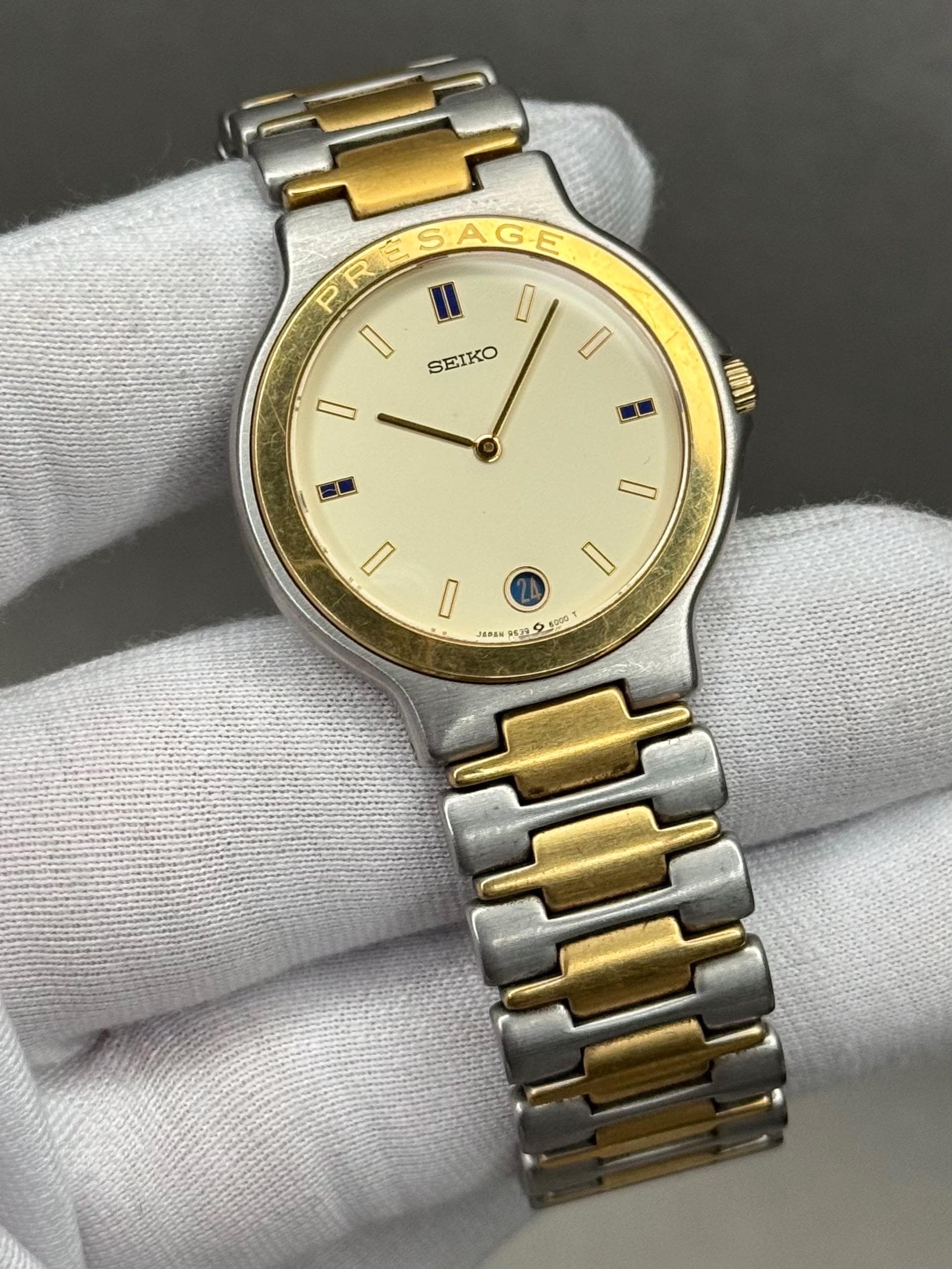 Rare SEIKO Presage 9539-6000 Quartz Date Gold-tone Men's Watch