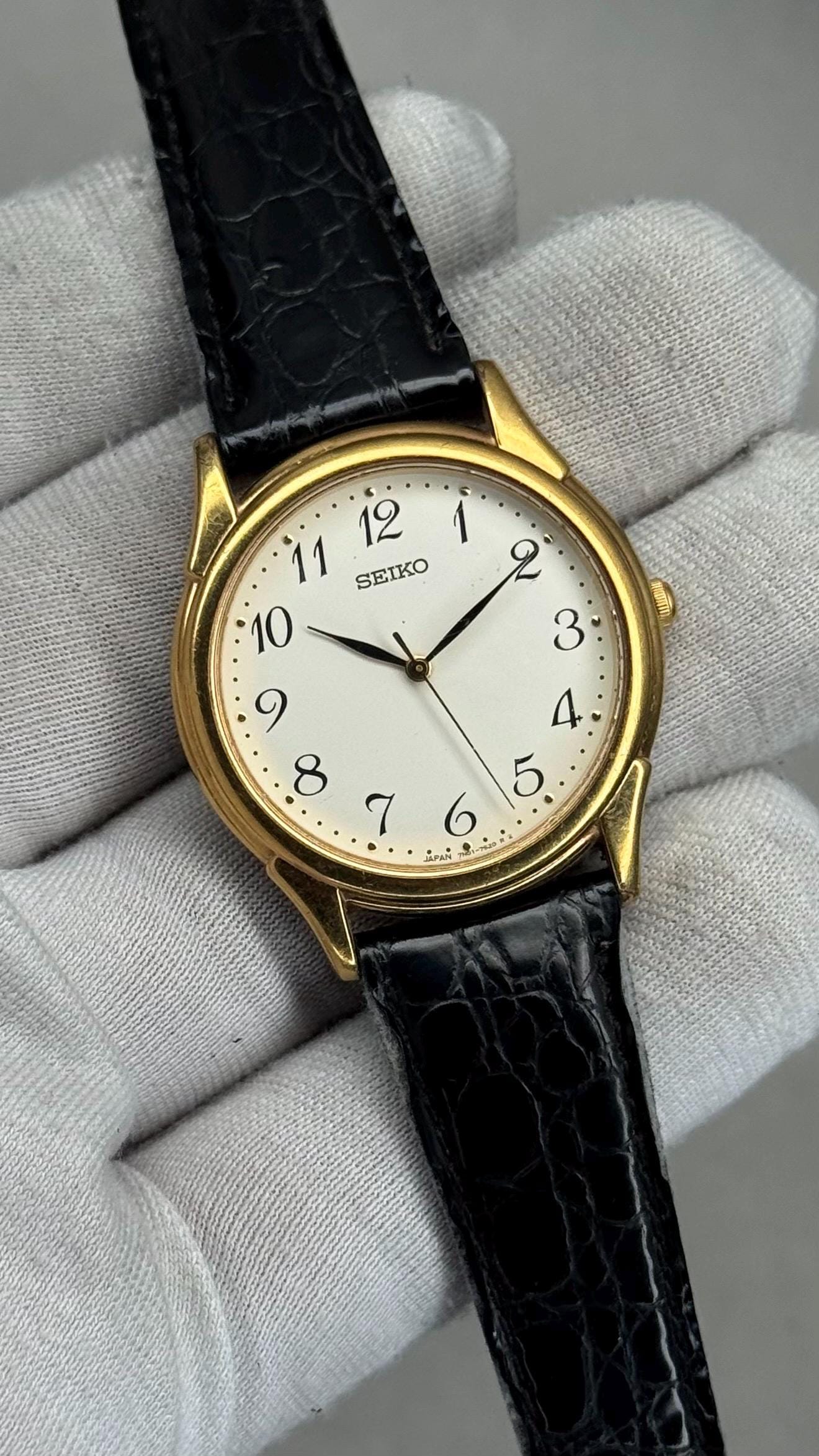 ✨SEIKO✨セイコー✨ゴールド文字盤✨7N01-5A40✨クォーツ✨腕時計✨ Seiko 7n01 watch - Etsy 日本
