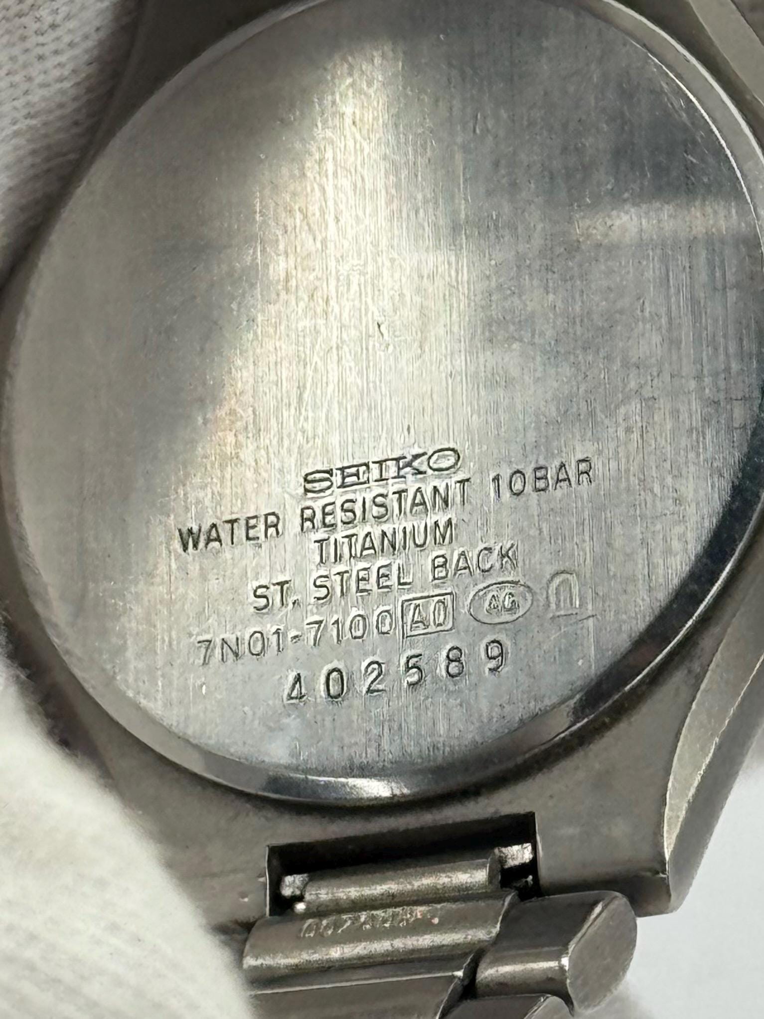 Vintage Seiko Spirit Titanium Ref : 7N01-7100 Men's Quartz Watch