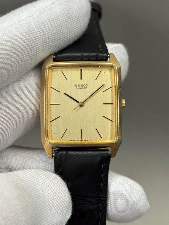 Rare Seiko Chariot Quartz Golden Dial Ref : 7431-5210 Tank Shape