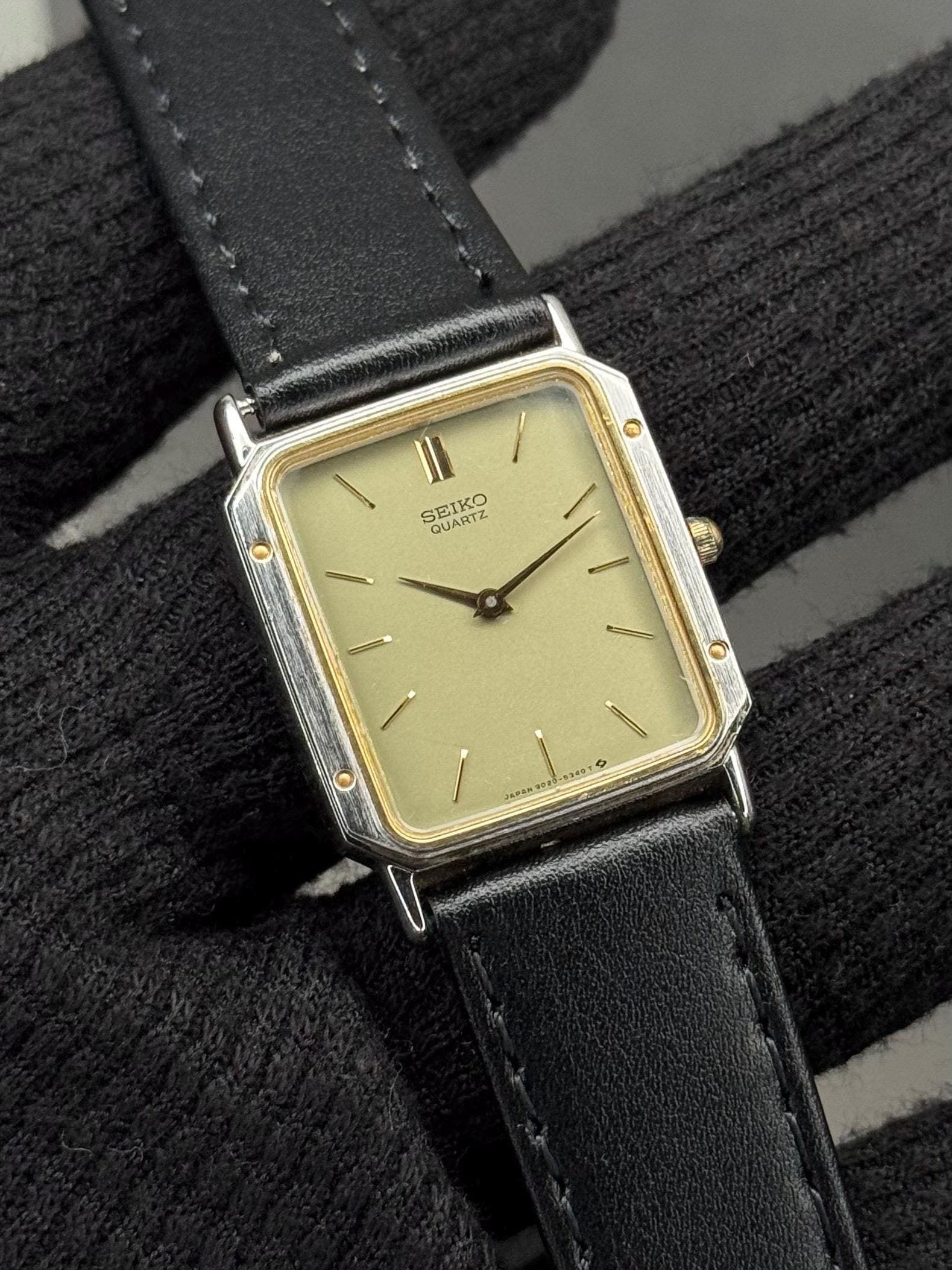 Vintage Seiko Tank Quartz 9020-5250 Golden Square Quartz Dress