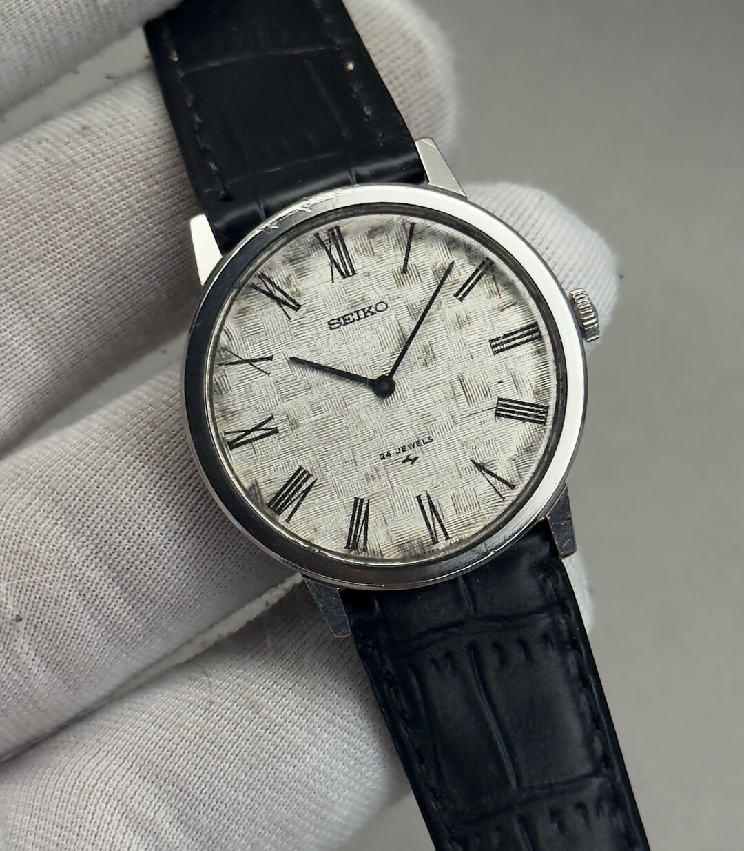 Vintage Seiko Chariot 2559-0181 | White Textured Dial | Cal. 2559