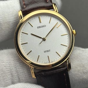 Rare SEIKO Spirit 7N01-7080 Quartz Textured Dial White Dial Japanese Watch