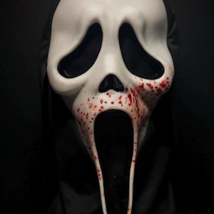 Crier VI | Masque personnalisé Ghostface EU « Je vois quelque chose de rouge » | *Fabriqué sur commande*