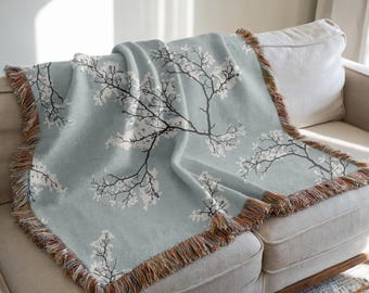 Blue & White Vintage Floral Woven Blanket, Cottage Chic Throw Blanket, Gift for grandma, Boho Sofa Blanket, Cottagecore Throw Blanket