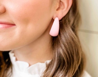 Chic Statement, Minimalist, Hoop, Colorful Earrings I C-Shape 1 Earrings