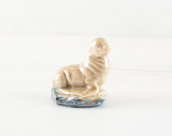 Wade Whimsies - Seal Miniature Figurine 1970s