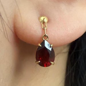 18K Solid Yellow Gold Garnet Drop Earrings/ January Birthstone Earrings/ Pear Cut Dangle Earrings/ Minimalist Earrings/ Teardrop Earrings