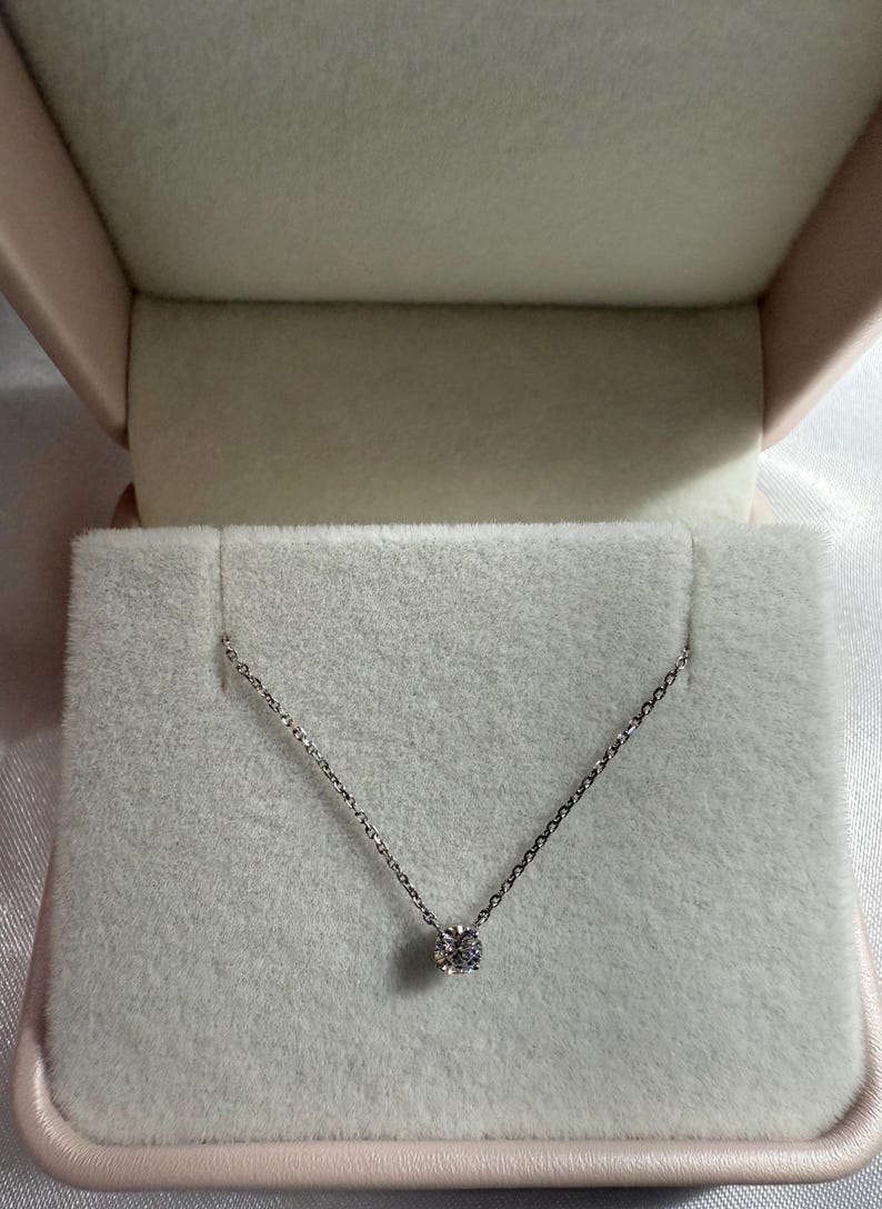 Collier solitaire diamant platine, pendentif diamant naturel délicat, bijoux de mariée, diamant flottant image 4