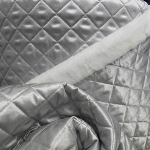Tela acolchada cortada a medida, tela de forro acolchada de poliéster de 60 pulgadas de ancho, tela preacolchada para chaquetas, chalecos, abrigos y mantas abrigadas. Silver
