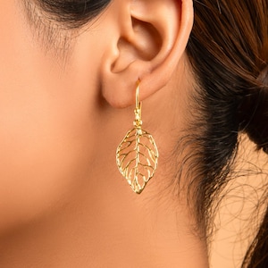 18K Gold überzogene Blatt-Ohrringe Natur-Schmucksachen handgemachte Boho filigrane Ohrringe für Frauen Minimalist Blätter Design baumelt Geschenk für sie