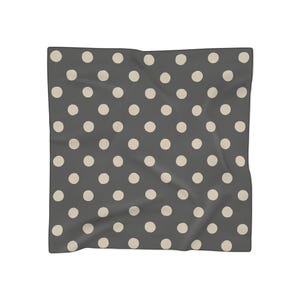 Retro Polka Dot Headscarf, 50s Vintage Style Neck Scarf, Black and White Bandana, Classic Pinup Rockabilly Hair Wrap Accessory