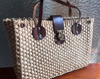 Vintage Woven Straw Handbag Top Handle