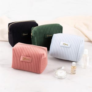 Personalized Velvet Makeup Bag , Custom Name Cosmetic Pouch with Zipper, Travel Toiletry Organizer, Gift for Her, Bridesmaid Bag