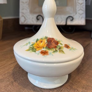 Vintage Trinket Dish With Lid, Floral Rose Design