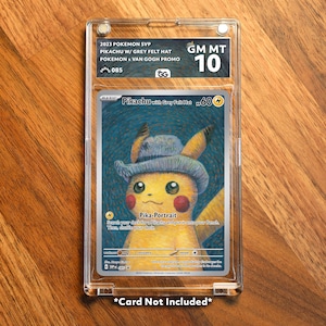 Pikachu avec chapeau en feutre gris à cadre allongé, catégorie Pokémon | Présentoir de dalles personnalisé pour votre Pokémon préféré | Protection de qualité collector