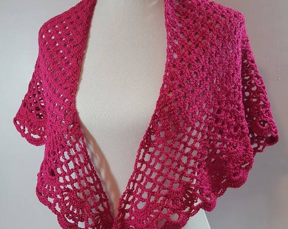 Lace shawl, bridesmaid accessory, Mothers Day shawl, crochet lace scallop shawl, beach coverup, sarong, openwork lace shawl, crochet collar