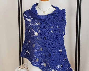Blue wedding shawl, crochet shawl, bridal accessory, openwork lace shawl, Mothers Day shawl, Victorian lace shawl, pineapple design wrap