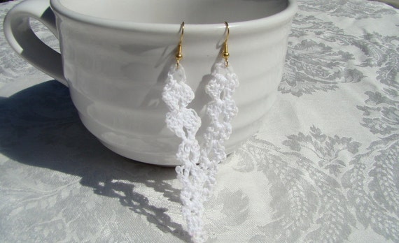 Snow white icicles crochet earrings