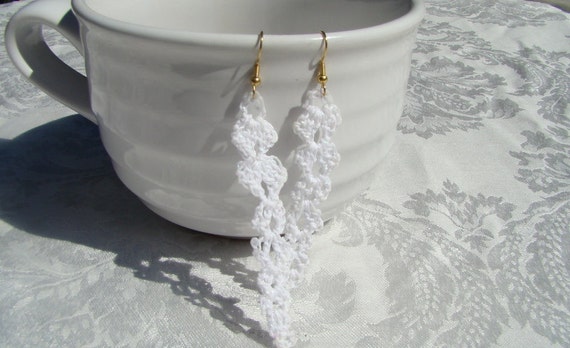 Snow white icicles crochet earrings