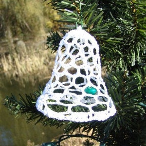 Christmas jingle bell tree ornament, holiday gift tags, handmade tree ornament, crochet bell, Christmas bells, bild 3