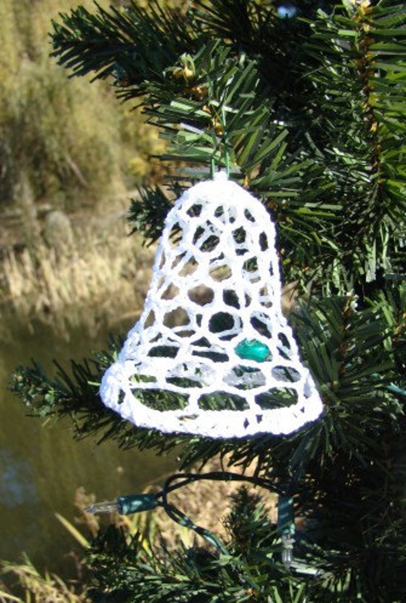 Christmas jingle bell tree ornament, holiday gift tags, handmade tree ornament, crochet bell, Christmas bells, bild 3