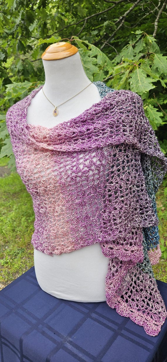 Crochet shawl wrap, wedding shawl, bridesmaid accessories, summer shawl, red carpet fashion shawl, boho chic shawl, bohemian wrap