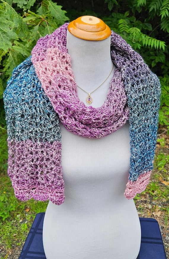 Crochet shawl wrap, wedding shawl, bridesmaid accessories, summer shawl, red carpet fashion shawl, boho chic shawl, bohemian wrap