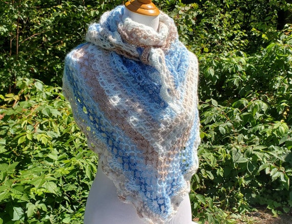 Victorian crochet lace shawlette, Mothers Day caplet, bridesmaids shawl, boho chic shawl, wedding cruise attire, red carpet shrug, Victorian